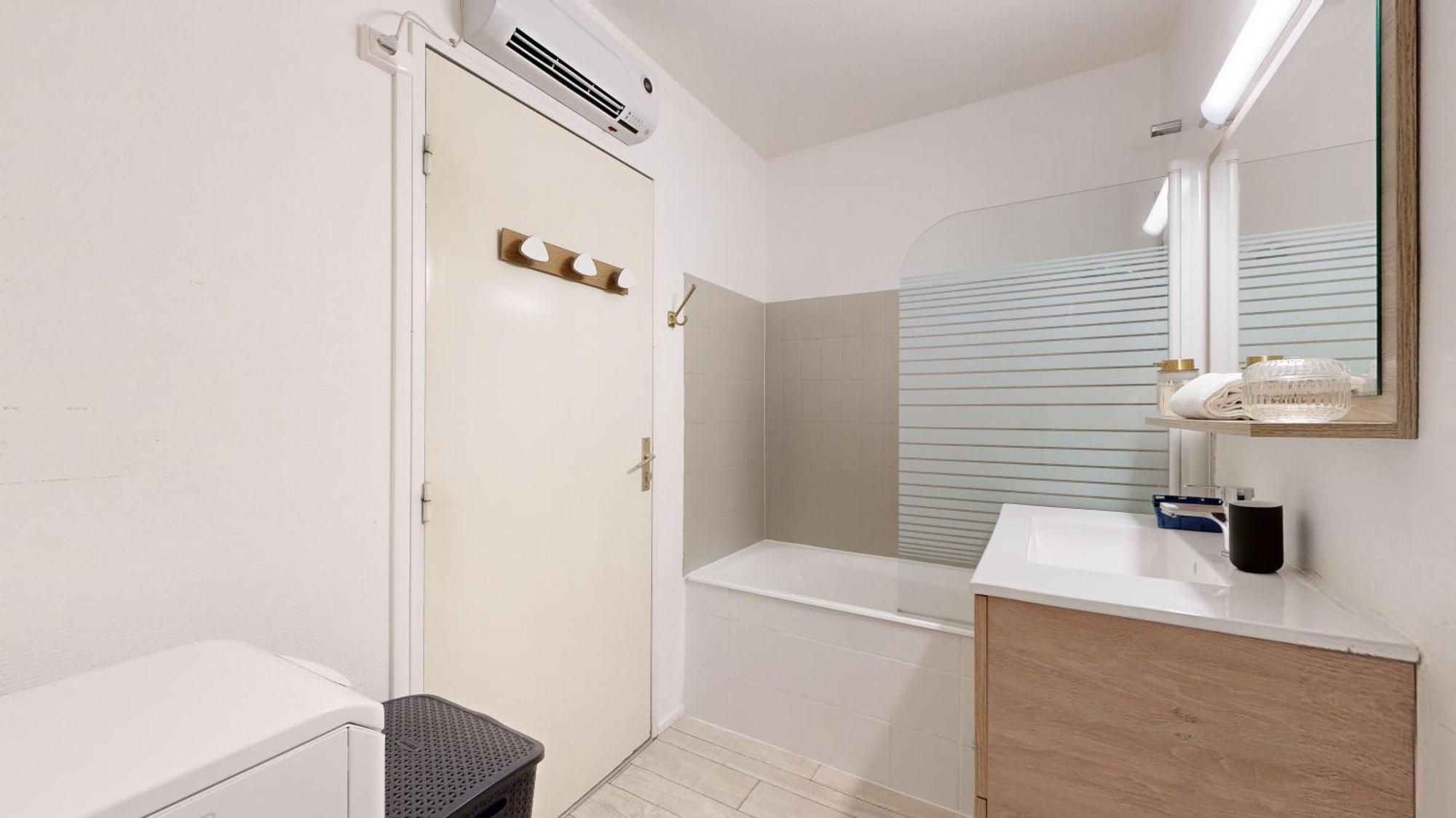 Expat Renting - L'Orient Express - Parking - Wifi Apartment Toulouse Luaran gambar